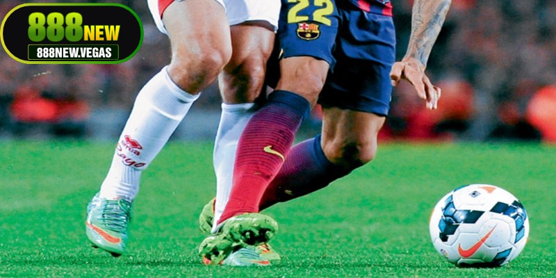 HT là viết tắt của Half Time, nghĩa là hiệp một của một trận đấu bóng đá